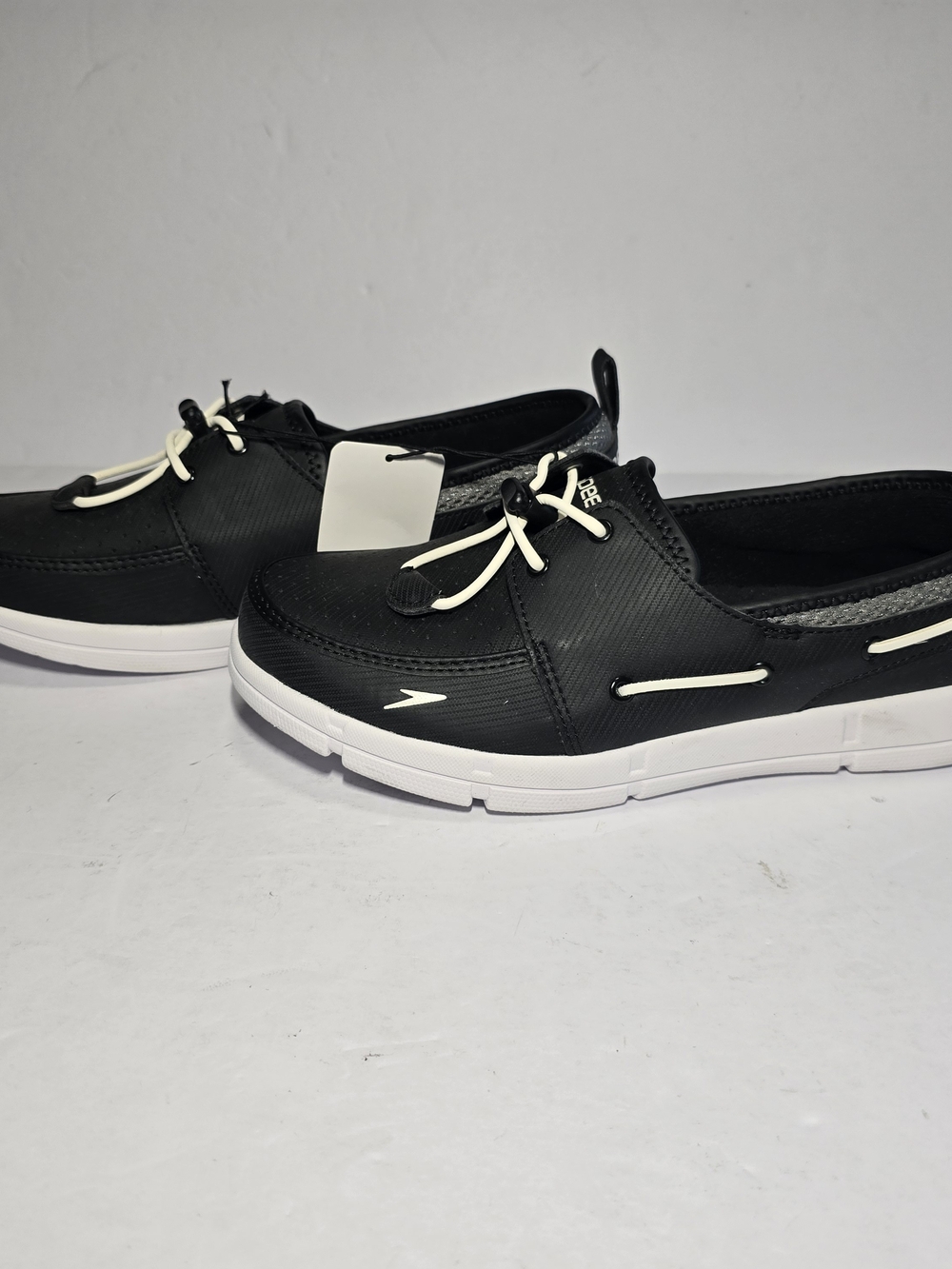 Speedo Women’s Black and White Boat Shoes - Picture 3 of 8